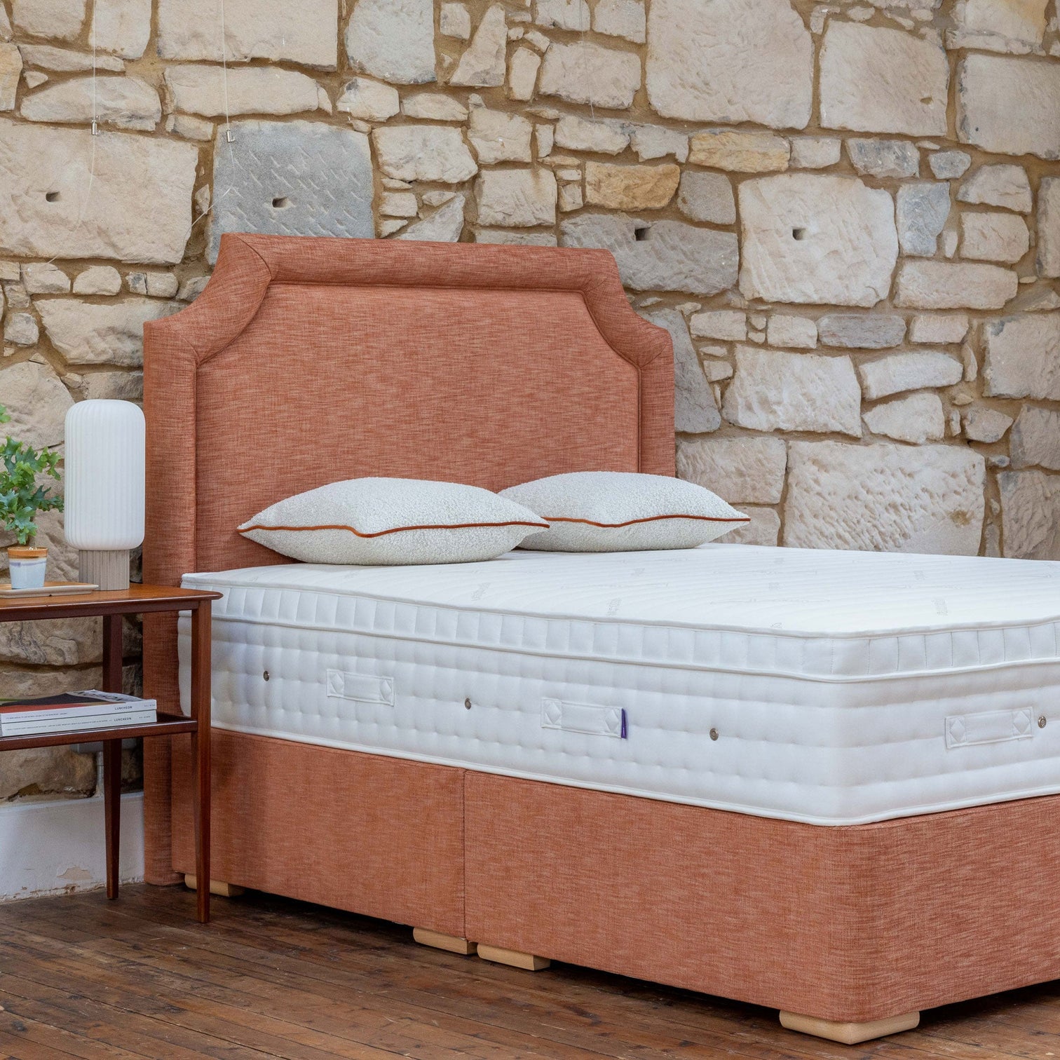 Handmade Bespoke Beds, Mattresses & Divans · Robinsons Beds