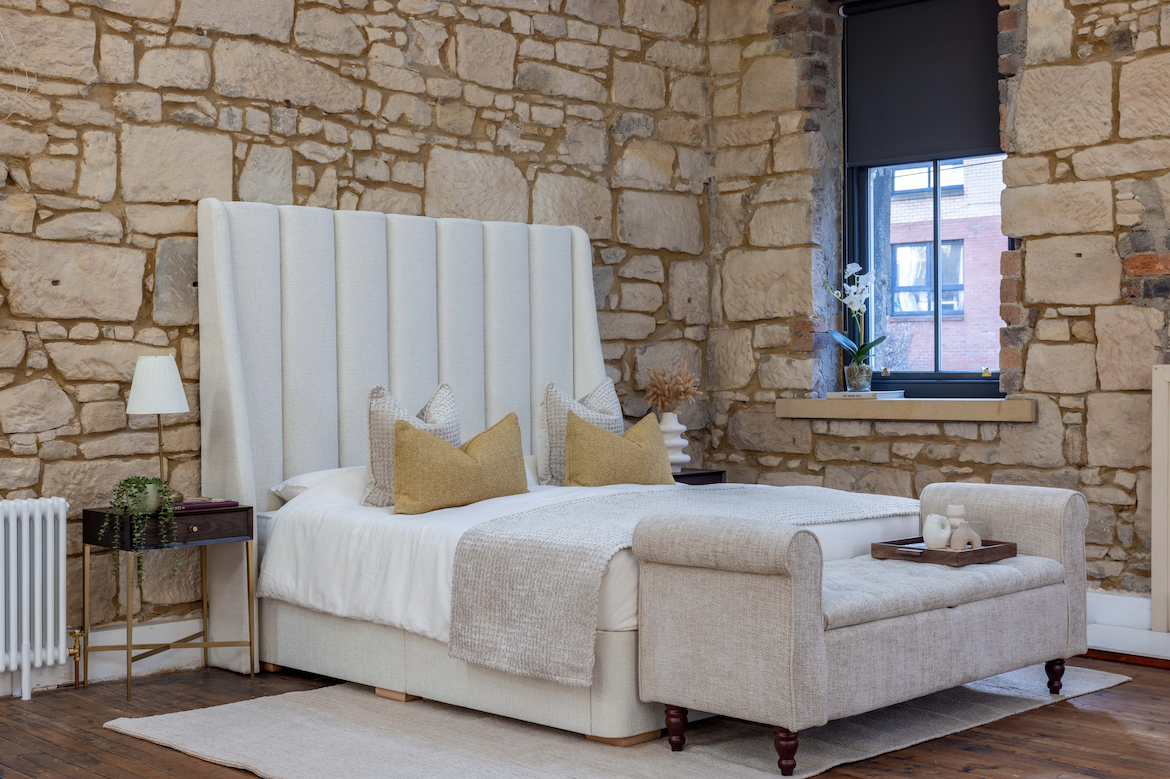 Charlie Chaise Ottoman