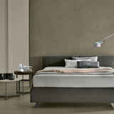 Strong Bed