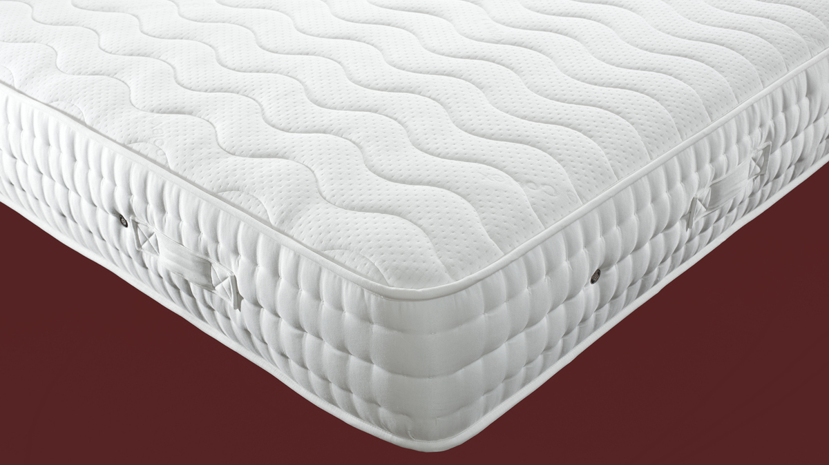 Supreme Latex 2000 Pocket Sprung small double Mattress (Extra Firm) 120cm