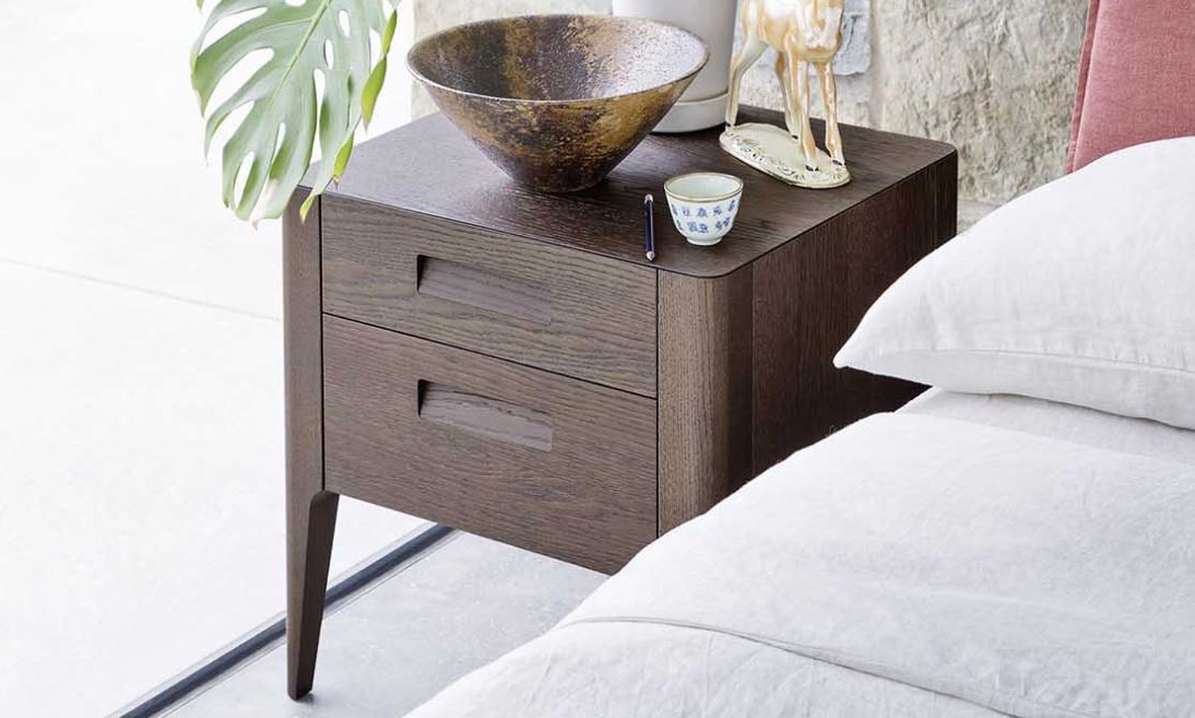 Modern Oak Bedside Cabinets Robinsons Beds
