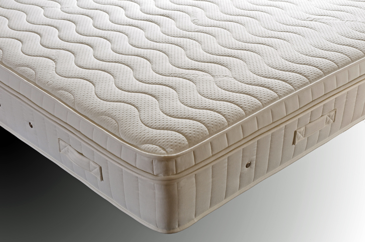 mattress firm yume pillow